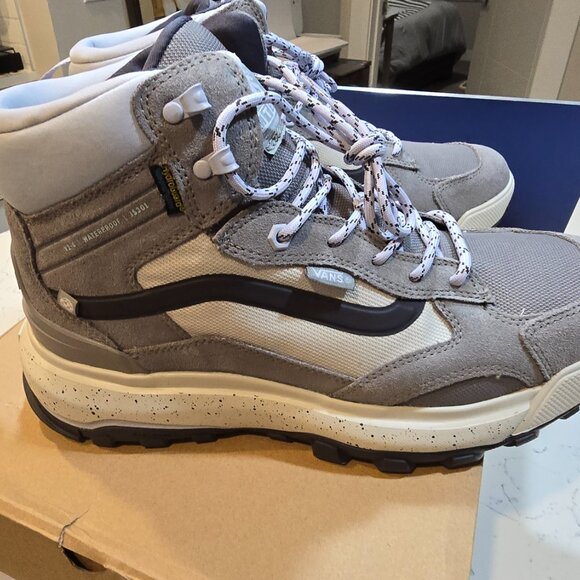 Vans MTE Crestline Waterproof Frost Hiking Boots Shoes Men's Size 10.5 (10) NEW - Picture 2 of 9